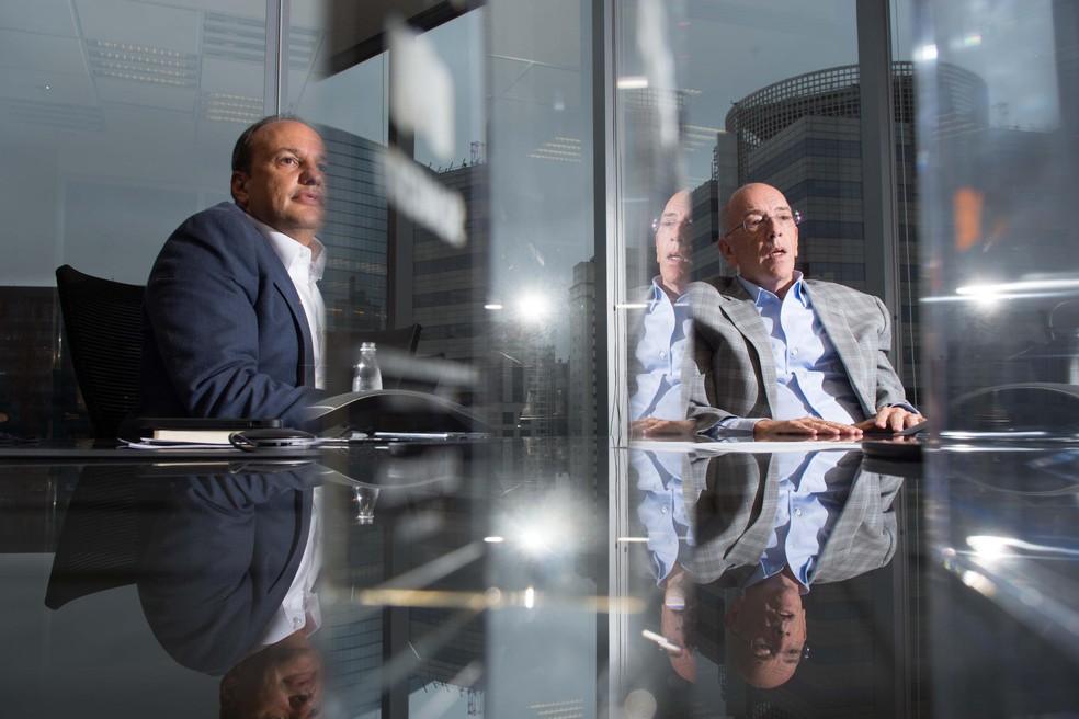 Alexandre Moshe, novo CEO da Alloha Fibra, e Pedro Parente, sócio da eB Capital — Foto: Silvia Zamboni/Valor