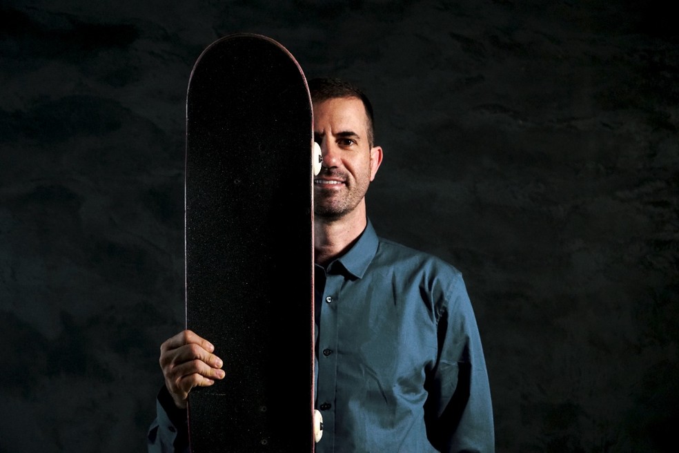 Bob Burnquist, skatista e empreendedor: nova aposta do portfólio são as NFTs e o metaverso — Foto: Rai Lopes/Divulgação