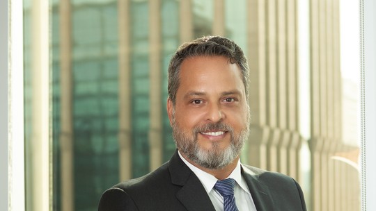 A flexibilidade e os limites jurídicos da contratação no alto escalão