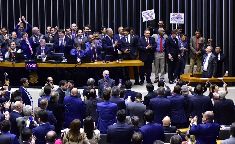 Reforma tributária foi aprovada em dois turnos na Câmara — Foto: Zeca Ribeiro/Câmara dos Deputados