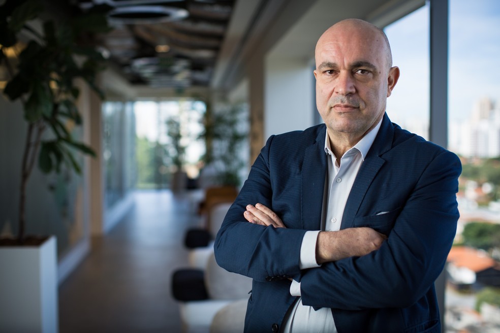 Um sábado com Alexandre Abreu, CEO do Banco Original
