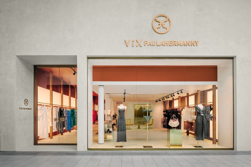 Crescera compra participação na Vix Brasil, moda praia de Paula Hermanny