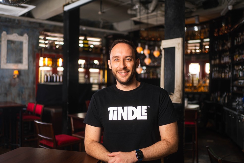 André Menezes, CEO da Tindle: Brasileiro trabalhou na BRF em Singapura antes de fundar a startup — Foto: Divulgação
