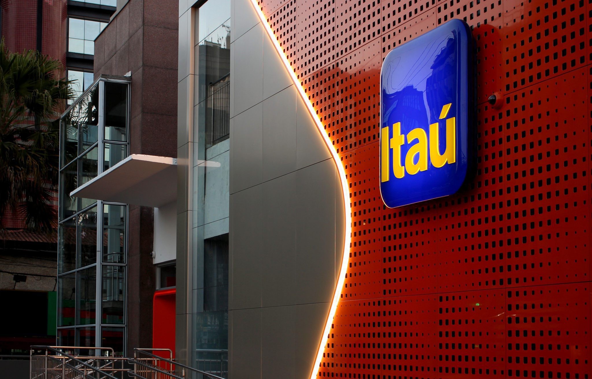 itaú