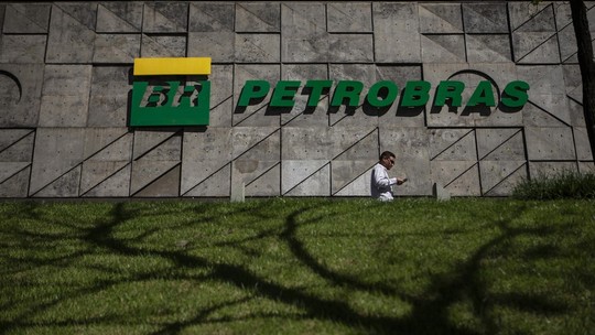 Capex da Petrobras para baixo carbono acalma mercado e ação sobe